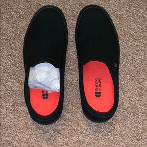 Non-slip all black shoes